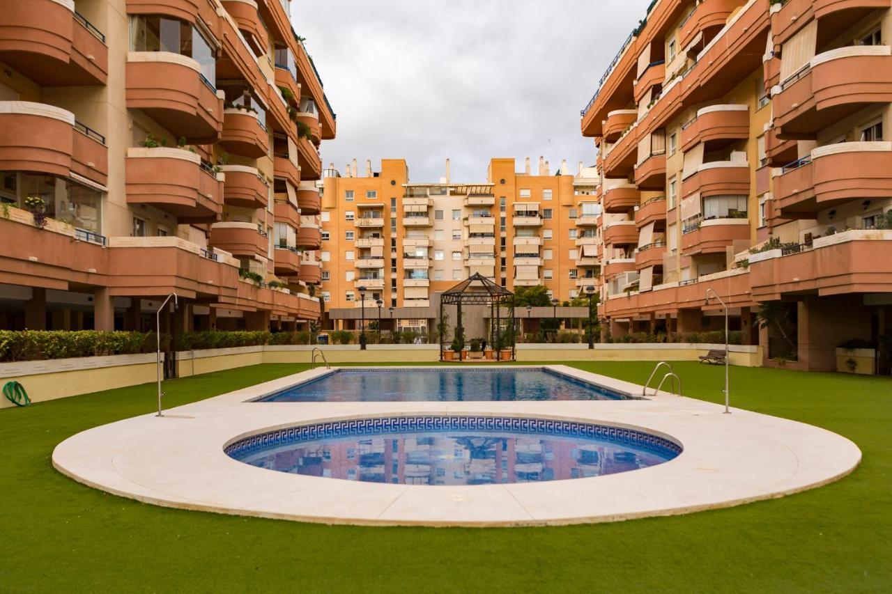 Apartamento Malaga Jalon Apartment Bagian luar foto